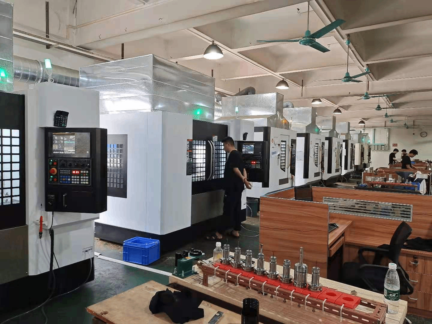 数控车床教学：理论、实践与仿真的多元融合